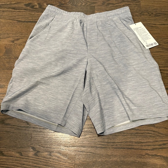 Lululemon Men’s Pace Breaker Short - Picture 1 of 2